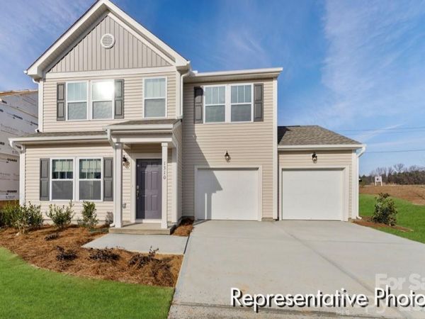 140 Deercroft Lane , Unit 168p, Red Cross, NC 28129