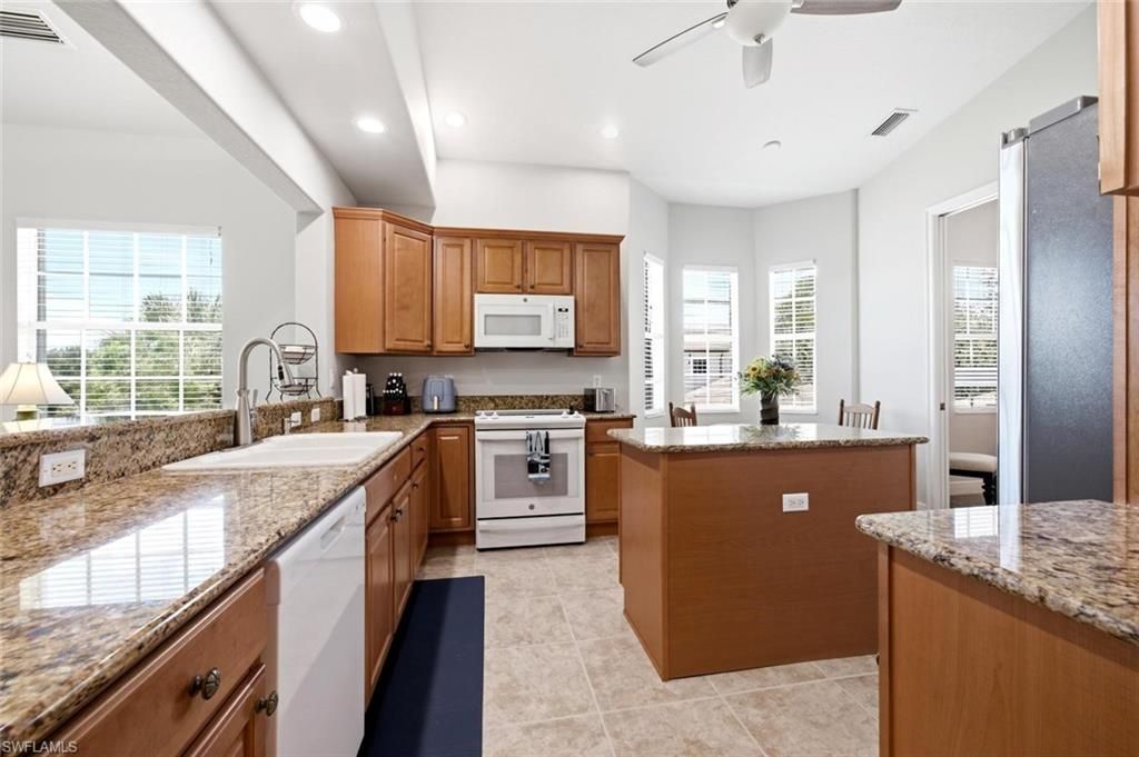 7877 Hawthorne Dr, Unit 104, Naples, FL 34113 Photo