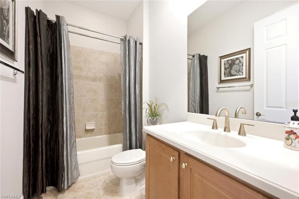 7877 Hawthorne Dr, Unit 104, Naples, FL 34113 Photo