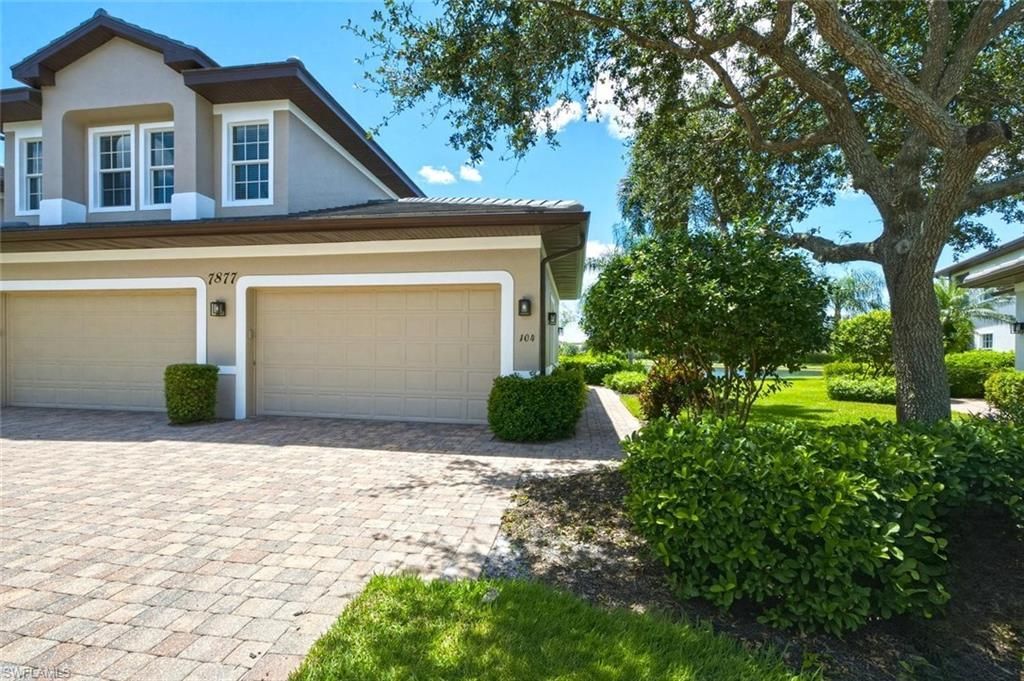 7877 Hawthorne Dr, Unit 104, Naples, FL 34113 Photo