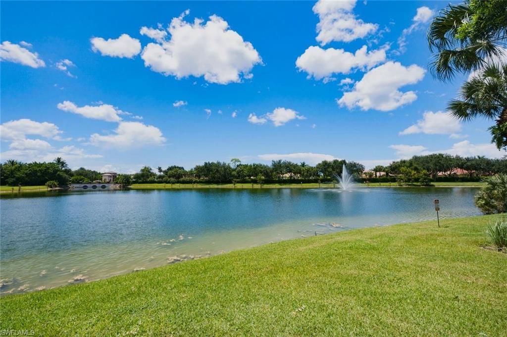 7877 Hawthorne Dr, Unit 104, Naples, FL 34113 Photo