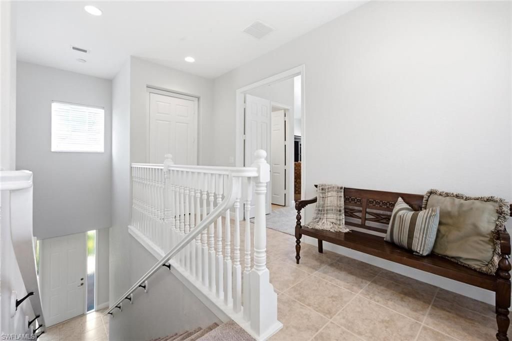 7877 Hawthorne Dr, Unit 104, Naples, FL 34113 Photo