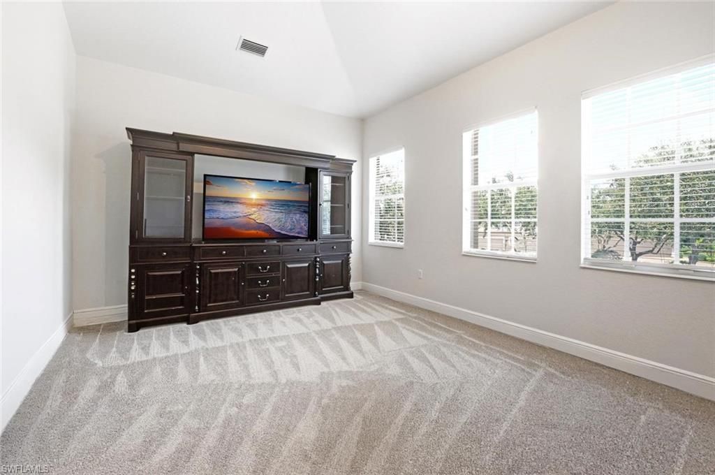 7877 Hawthorne Dr, Unit 104, Naples, FL 34113 Photo
