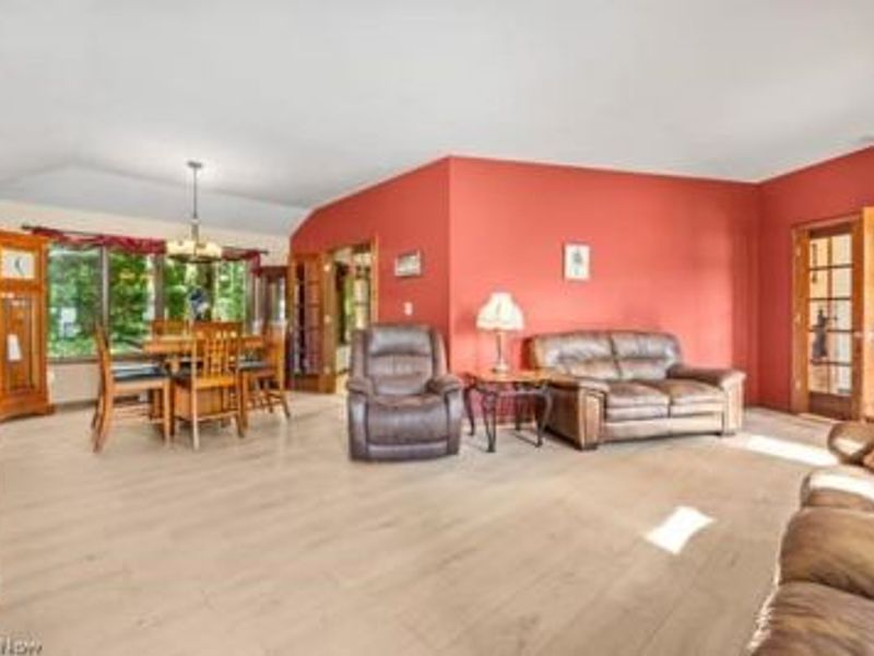 7787 Boneta Road, Wadsworth, OH 44281 Photo 4