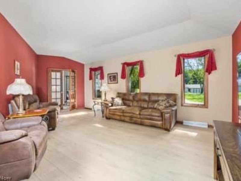 7787 Boneta Road, Wadsworth, OH 44281 Photo 5