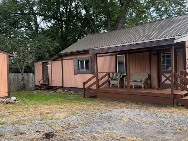 480 N Leavitt Road, Leavittsburg, OH 44430