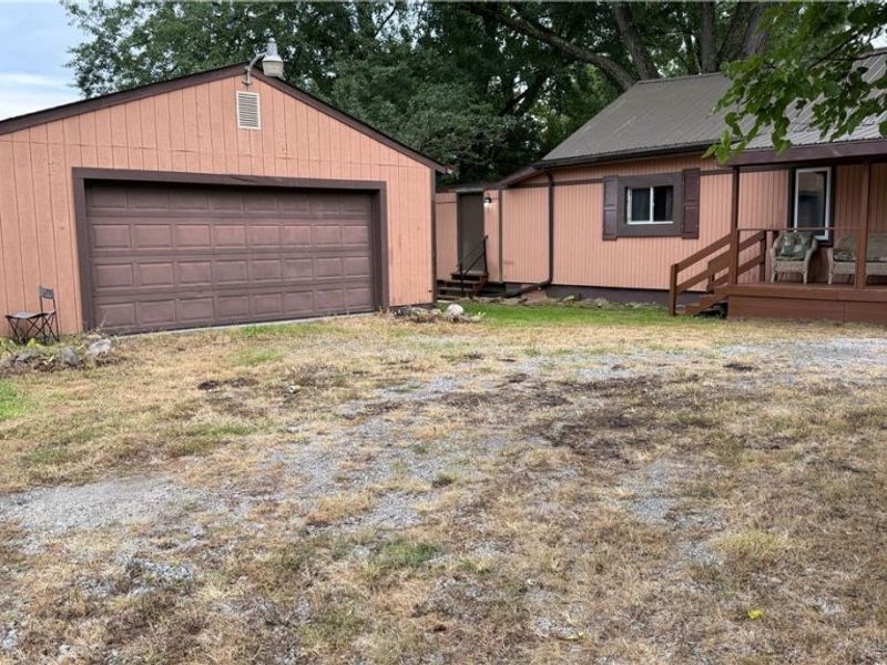 480 N Leavitt Road, Leavittsburg, OH 44430 Photo 14