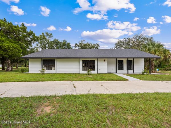 3640 Orlando Avenue , Mims, FL 32754