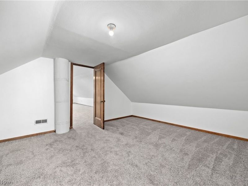 4885 Oster Road, Sheffield Lake, OH 44054 Photo 32