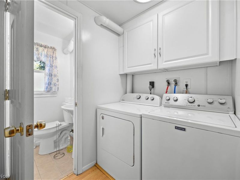 4885 Oster Road, Sheffield Lake, OH 44054 Photo 9