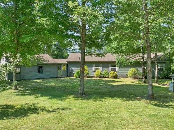 228 Mountain Road, Tuftonboro, NH 03816