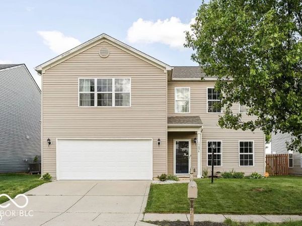 15098 Royal Grove Drive, Noblesville, IN 46060
