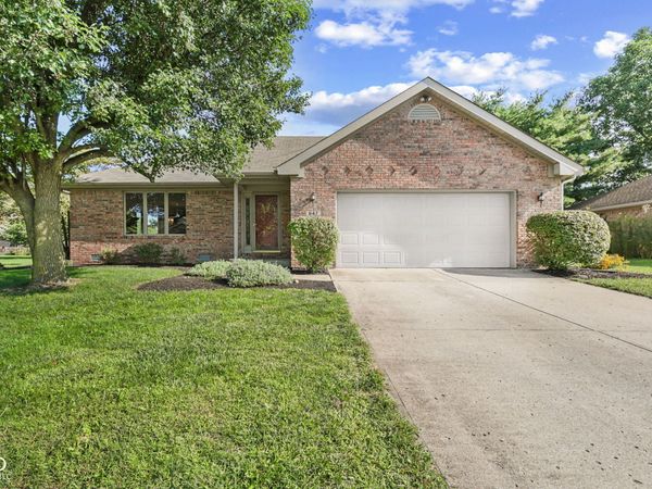 647 Jackson Street , Brownsburg, IN 46112