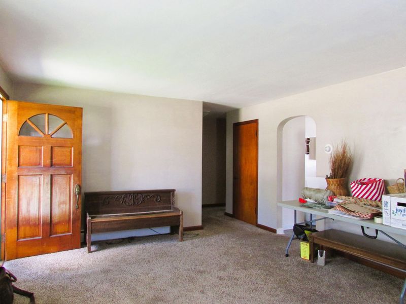 617 E Pike Street, Jackson Center, OH 45334 Photo 6
