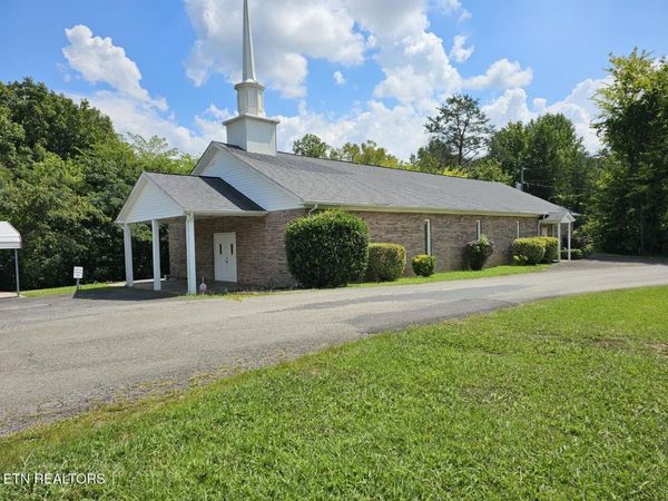 295 Shadden Rd, Tellico Plains, TN 37385
