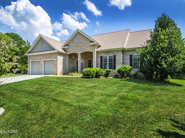 131 Itawa Tr, Vonore, TN 37885