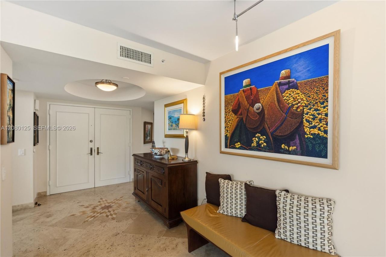 17555 Collins Ave , Unit 308, Sunny Isles Beach, FL 33160 Photo