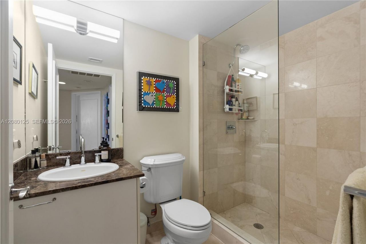 17555 Collins Ave , Unit 308, Sunny Isles Beach, FL 33160 Photo