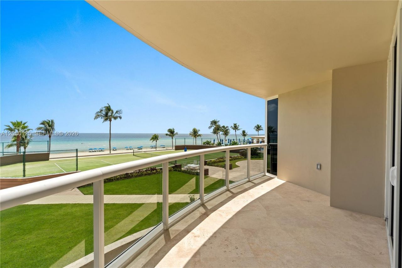 17555 Collins Ave , Unit 308, Sunny Isles Beach, FL 33160 Photo