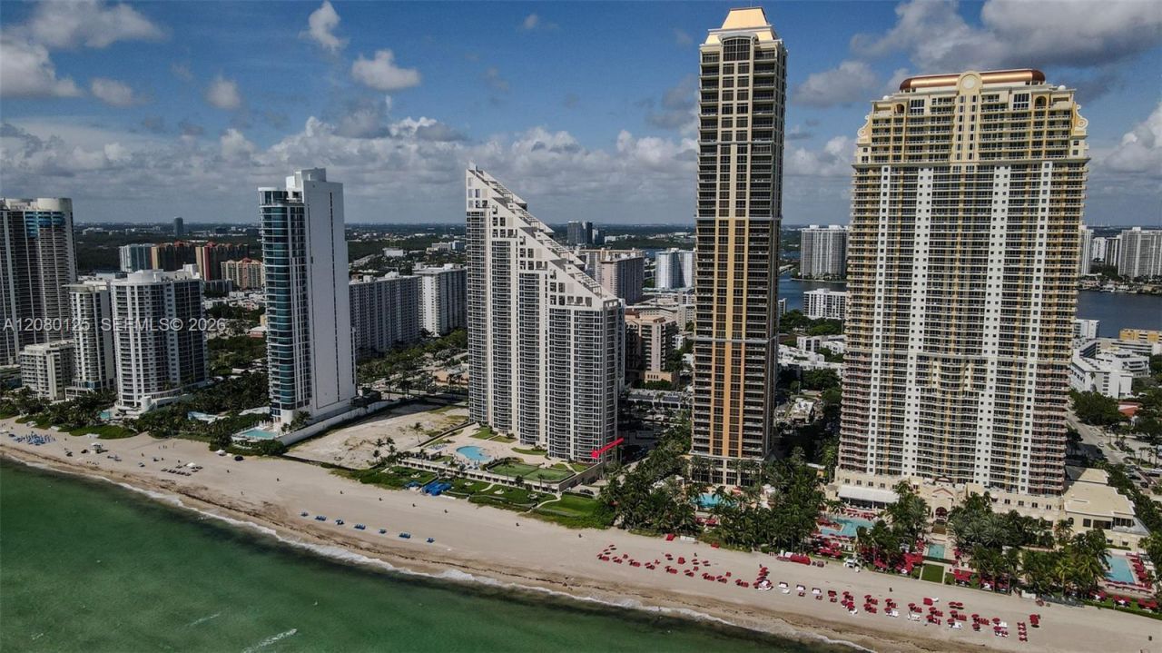 17555 Collins Ave , Unit 308, Sunny Isles Beach, FL 33160 Photo