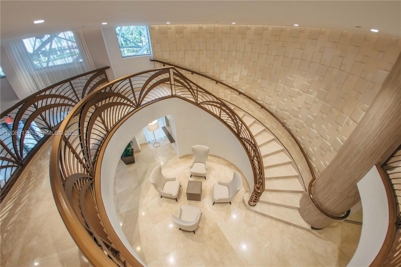 17555 Collins Ave , Unit 308, Sunny Isles Beach, FL 33160 Photo