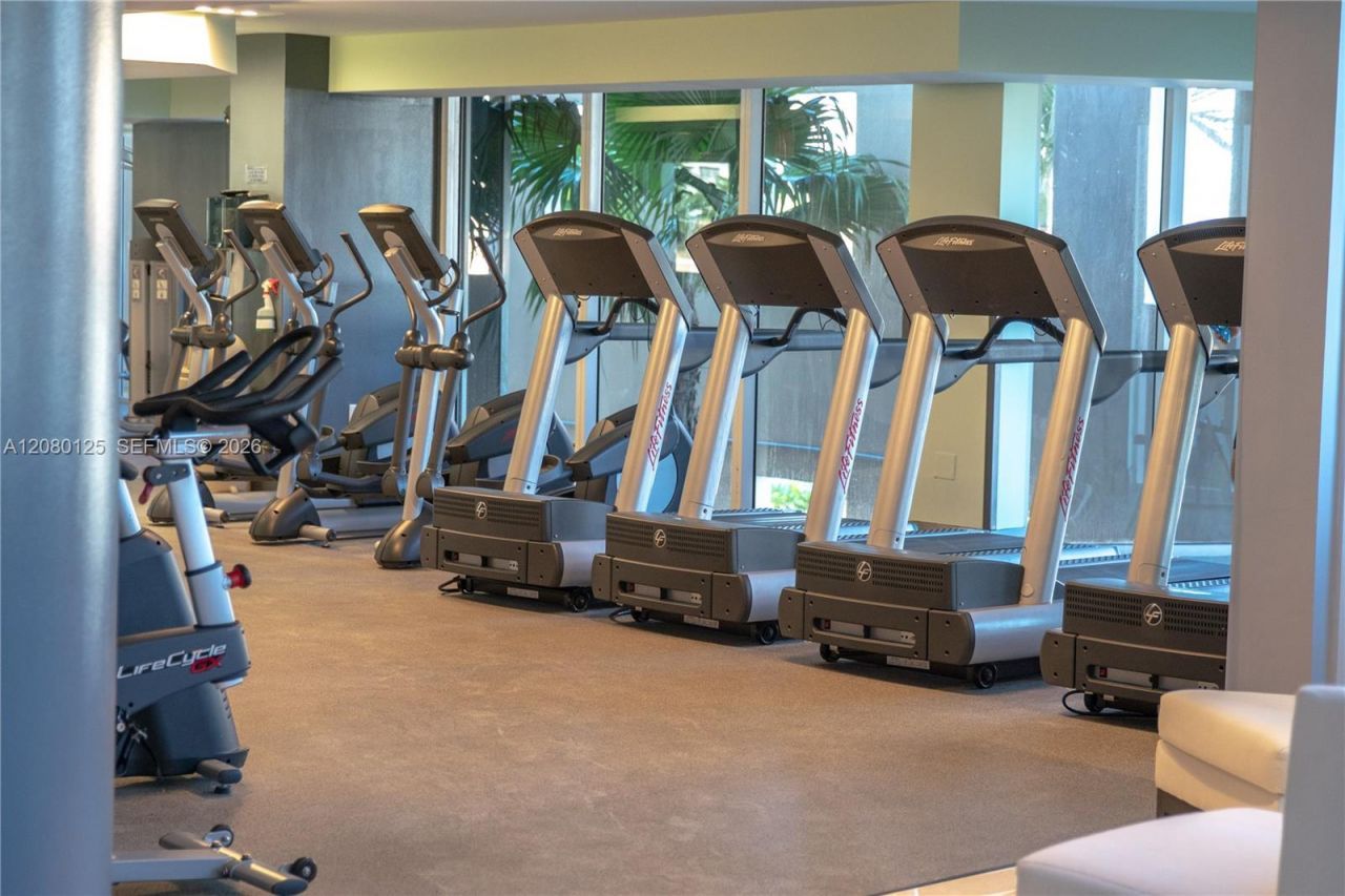 17555 Collins Ave , Unit 308, Sunny Isles Beach, FL 33160 Photo