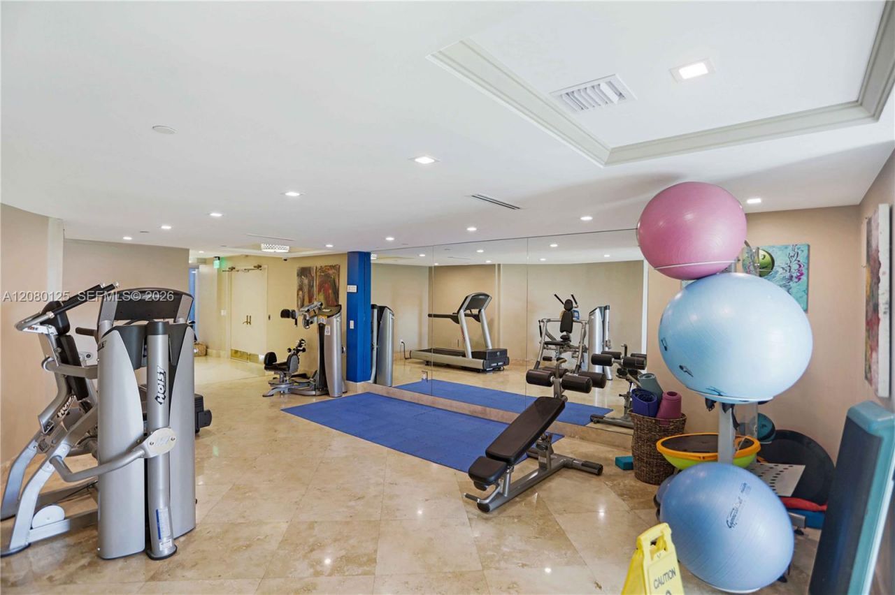 17555 Collins Ave , Unit 308, Sunny Isles Beach, FL 33160 Photo