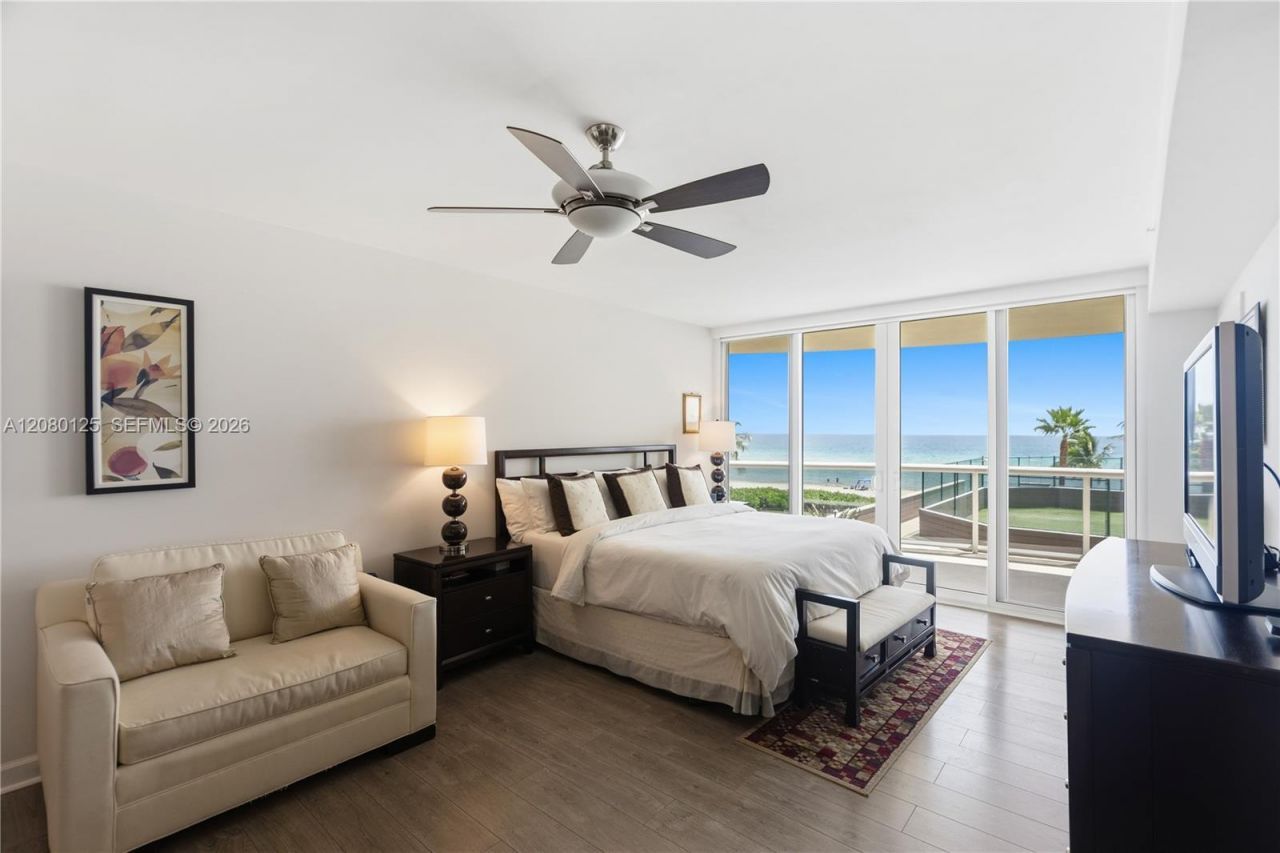 17555 Collins Ave , Unit 308, Sunny Isles Beach, FL 33160 Photo