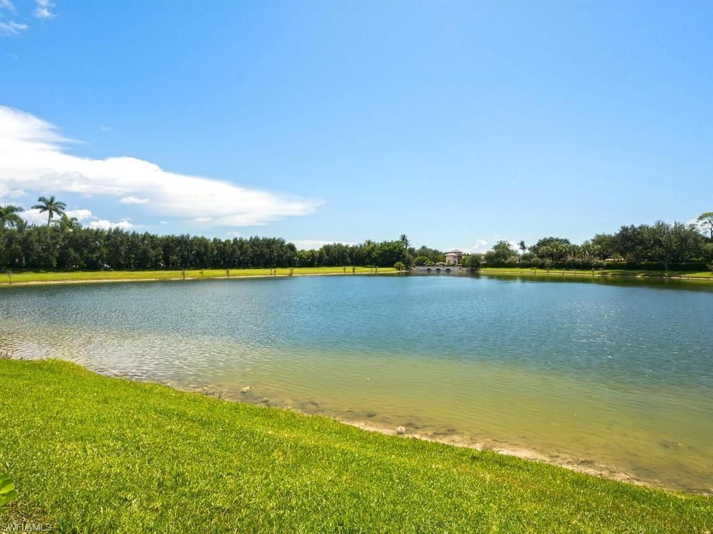 7877 Hawthorne Dr, Unit 102, Naples, FL 34113 Photo