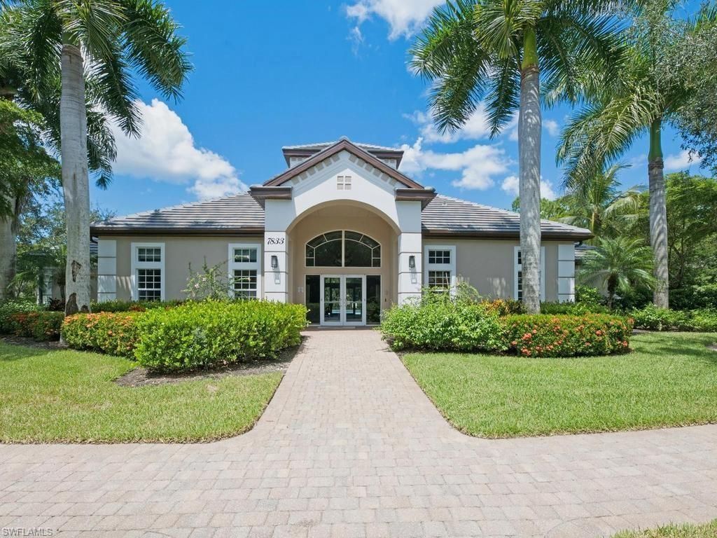 7877 Hawthorne Dr, Unit 102, Naples, FL 34113 Photo