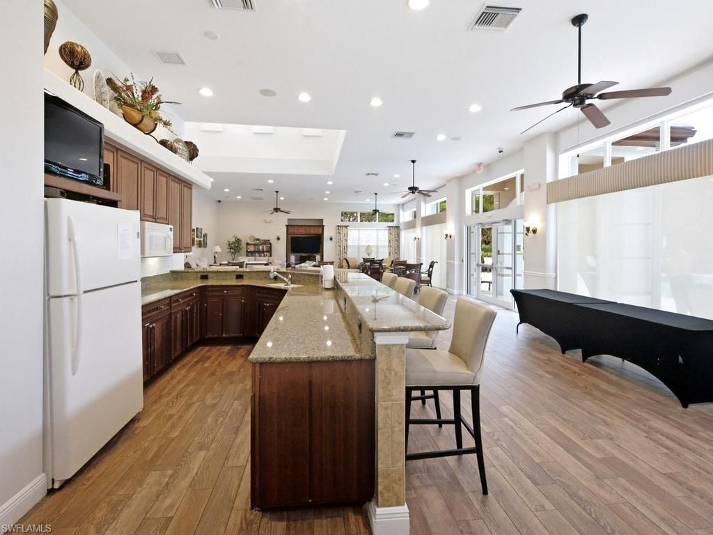 7877 Hawthorne Dr, Unit 102, Naples, FL 34113 Photo