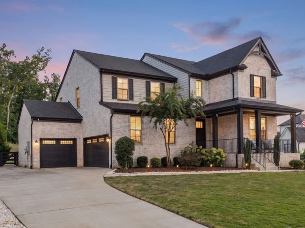 648 Dunmeyer Ct, Nolensville, TN 37135