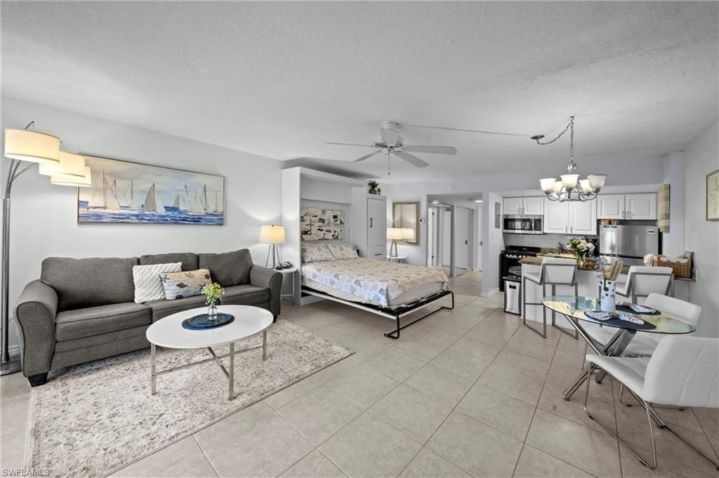 1 Bluebill Ave , Unit 408, Naples, FL 34108 Photo