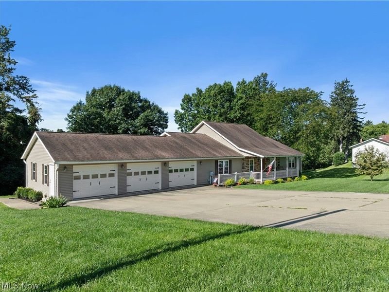 35210 Kirkwood Avenue, Barnesville, OH 43713 Photo 3