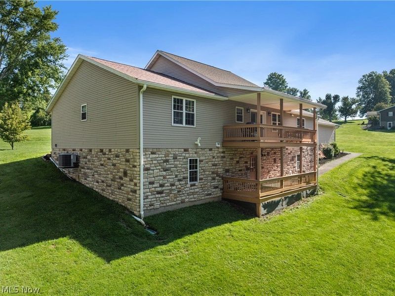 35210 Kirkwood Avenue, Barnesville, OH 43713 Photo 9