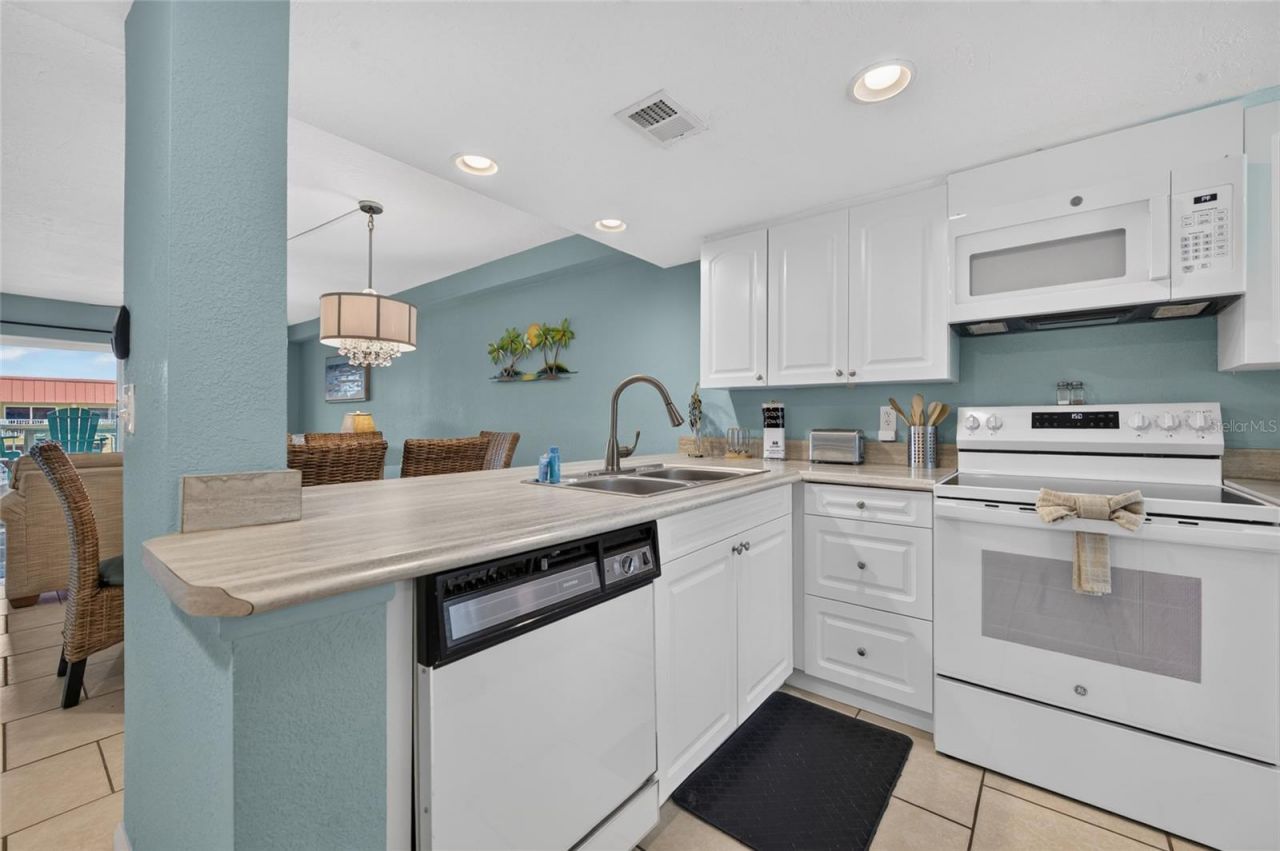 3801 Atlantic Avenue , Unit 320, New Smyrna Beach, FL 32169 Photo