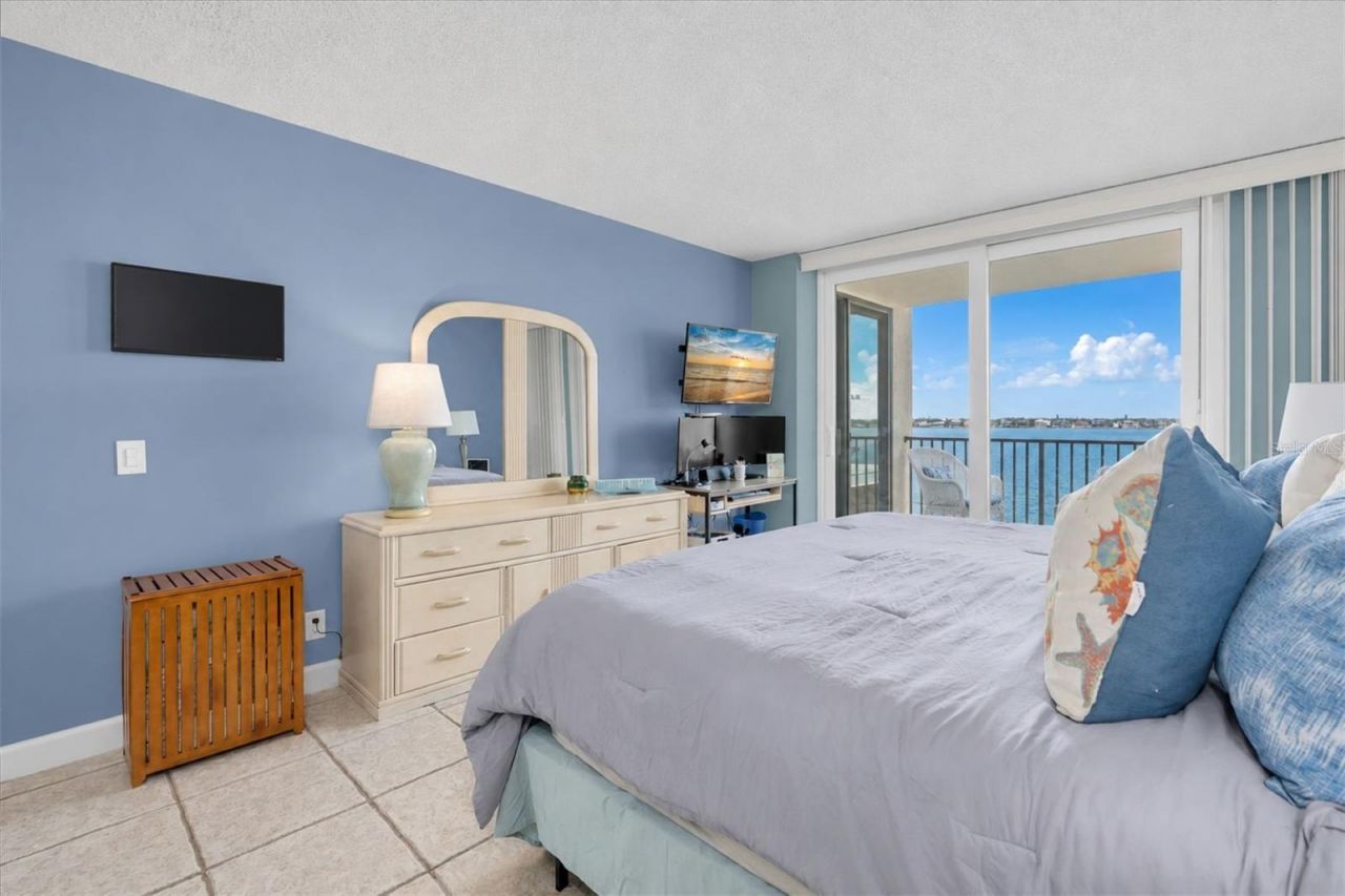 6287 Bahia Del Mar Circle, Unit 401, Saint Petersburg, FL 33715 Photo