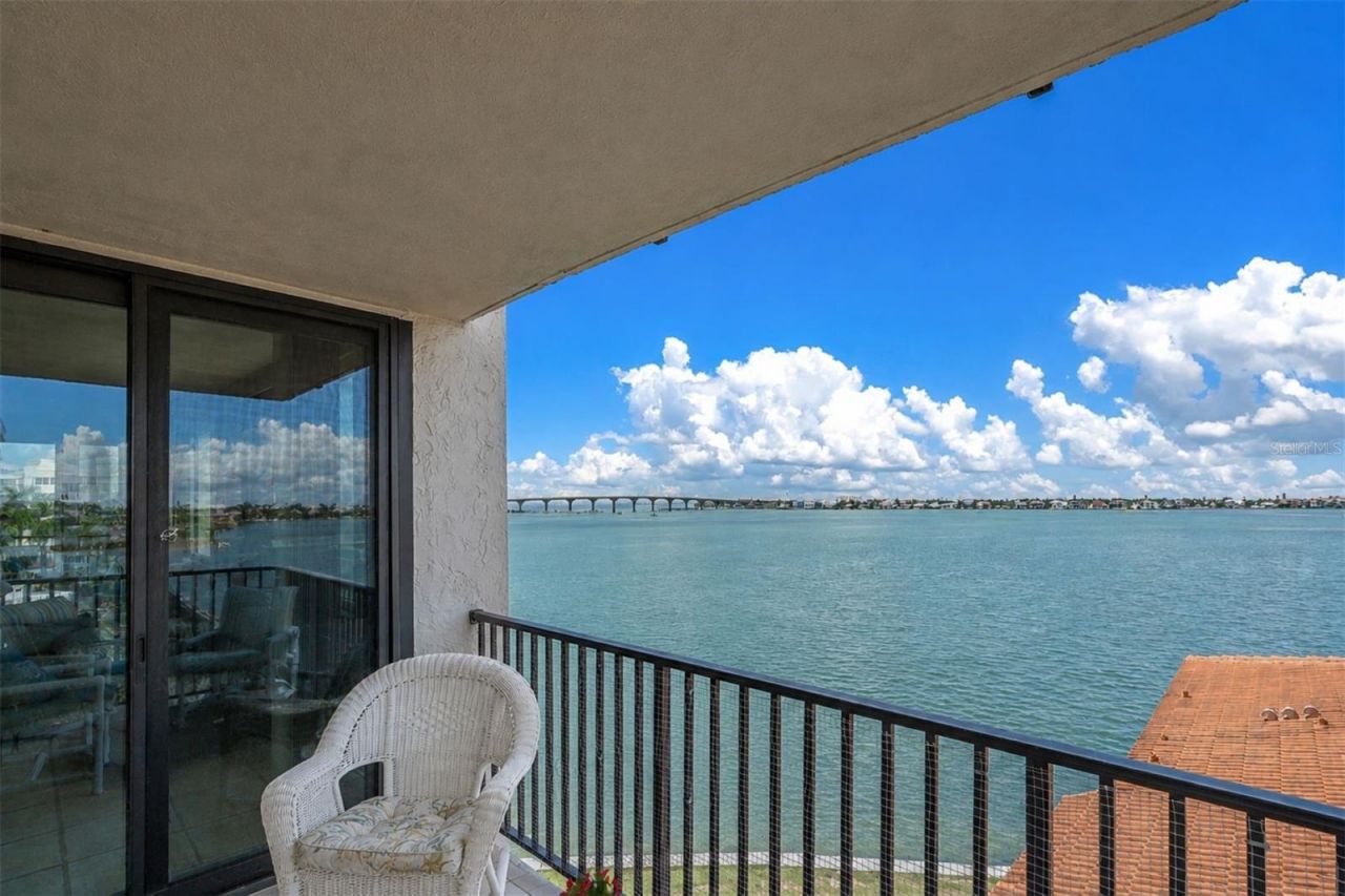 6287 Bahia Del Mar Circle, Unit 401, Saint Petersburg, FL 33715 Photo
