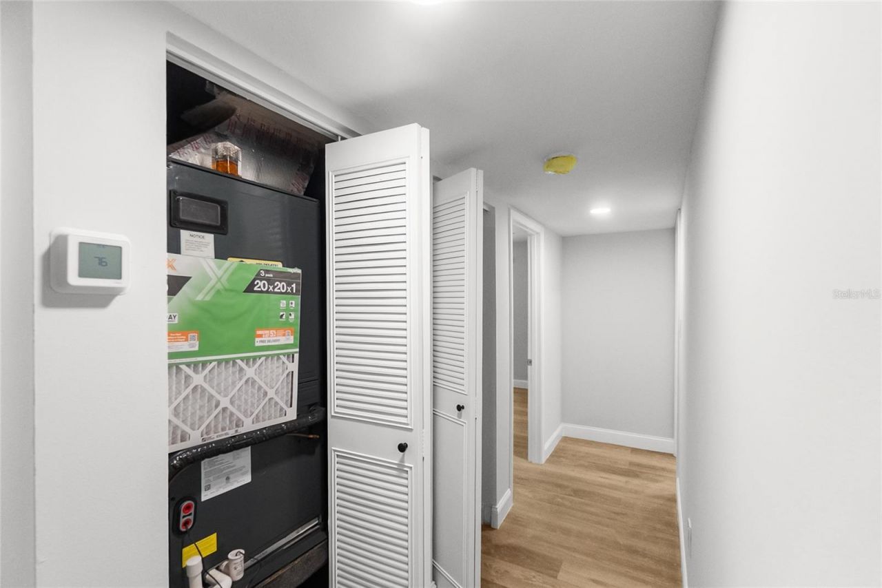420 Melody Circle, Sarasota, FL 34237 Photo