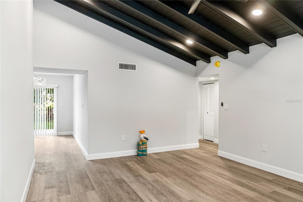 420 Melody Circle, Sarasota, FL 34237 Photo