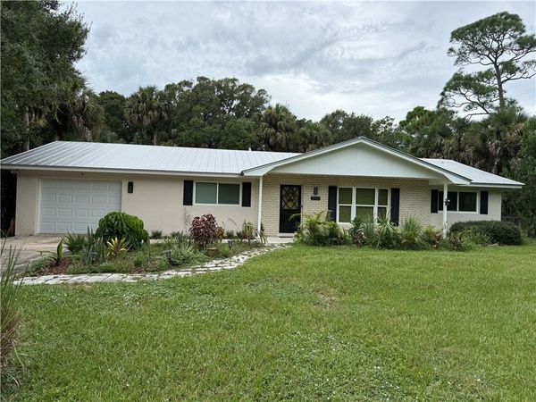 2755 53rd Avenue, Vero Beach, FL 32966