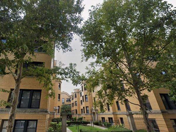 2426 N Sawyer Avenue , Unit 1E, Chicago, IL 60647