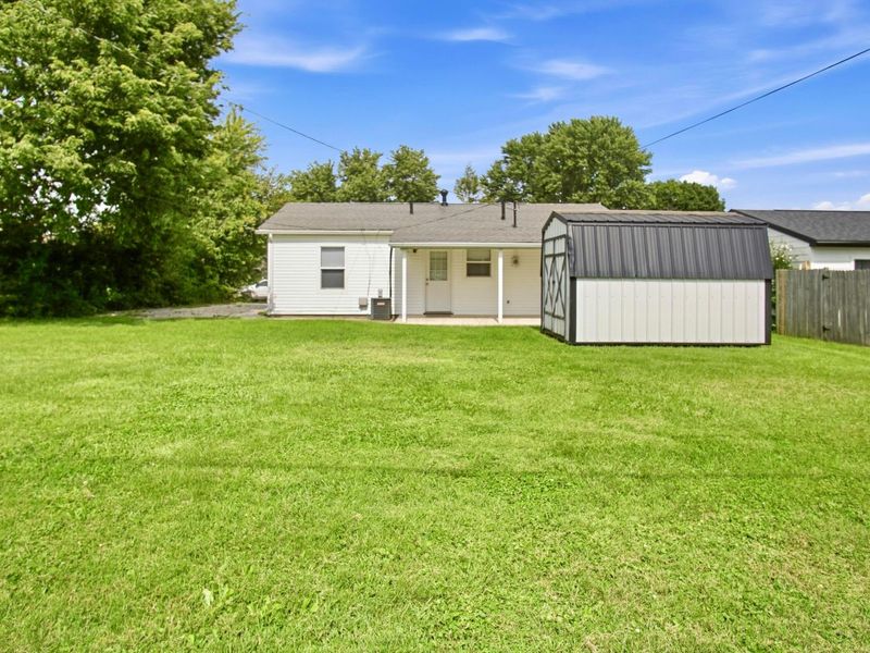 219 Concord Avenue , Heath, OH 43056 Photo 6