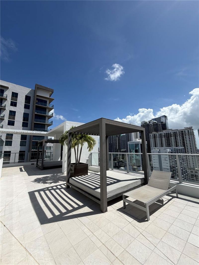 1010 SW 2nd Ave, Unit 1601, Miami, FL 33130 Photo