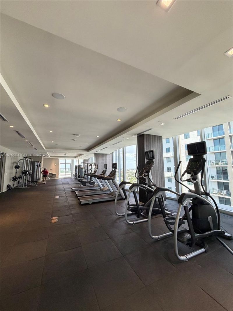 1010 SW 2nd Ave, Unit 1601, Miami, FL 33130 Photo