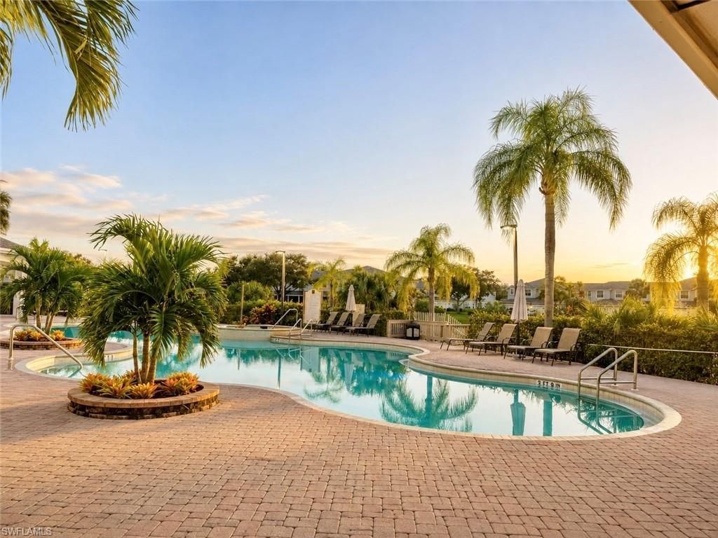 15338 Summit Place Cir, Unit 163, Naples, FL 34119 Photo