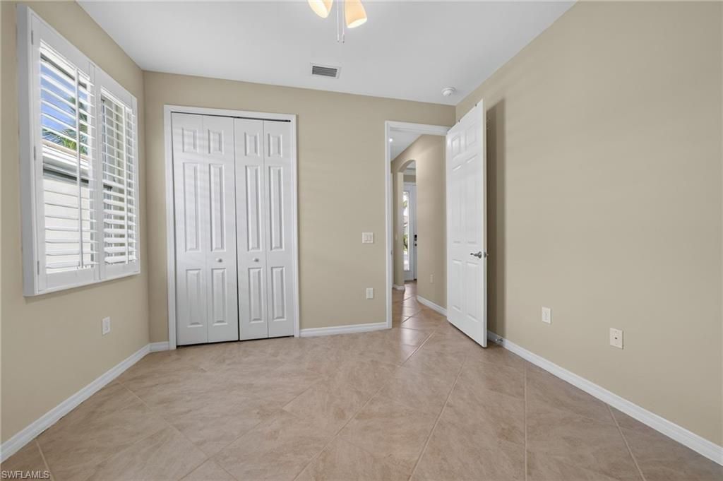 8051 Venetian Pointe Dr, Fort Myers, FL 33908 Photo