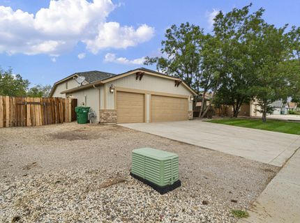 859 Klien Street, Dayton, NV 89403 Photo