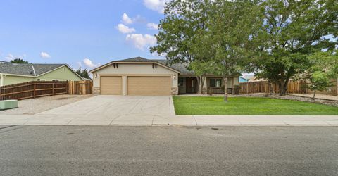 859 Klien Street, Dayton, NV 89403 Photo