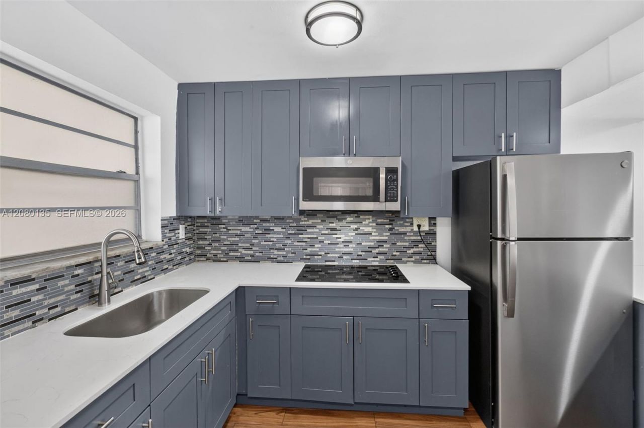 453 SW 2nd St , Unit 301C, Miami, FL 33130 Photo